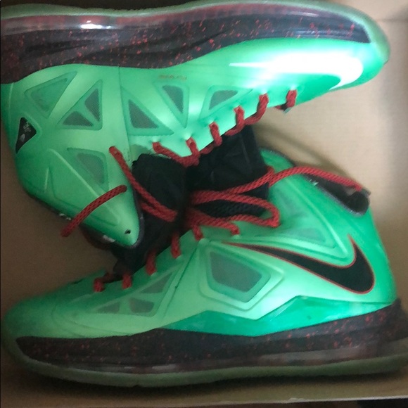 Lebron X Cutting Jade - Picture 2 of 3